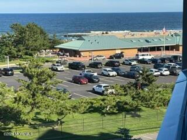 300 Ocean Avenue N D5, Long Branch, NJ 07740