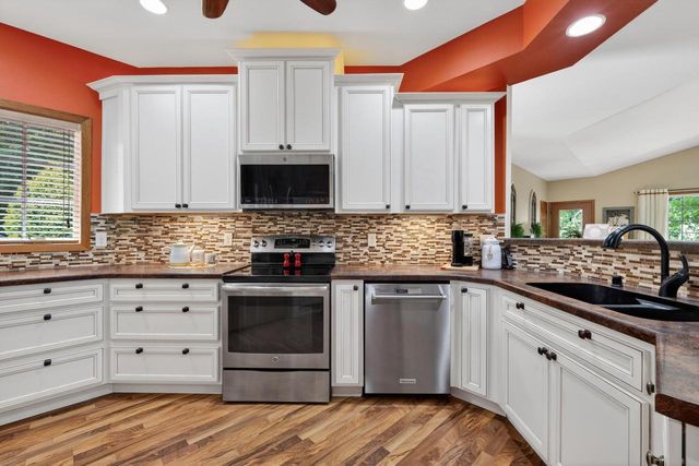 2090 Yahara Drive, Stoughton, WI 53589