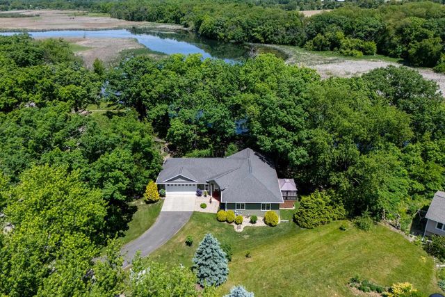 2090 Yahara Drive, Stoughton, WI 53589