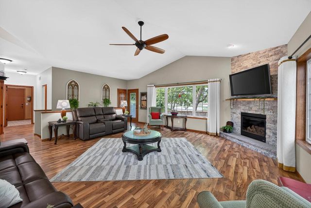 2090 Yahara Drive, Stoughton, WI 53589