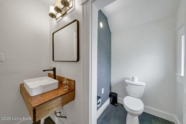 4739 S 3rd St, Louisville, KY 40214