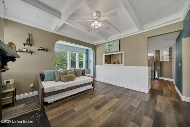 4739 S 3rd St, Louisville, KY 40214