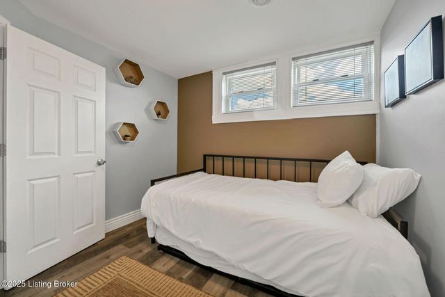 4739 S 3rd St, Louisville, KY 40214