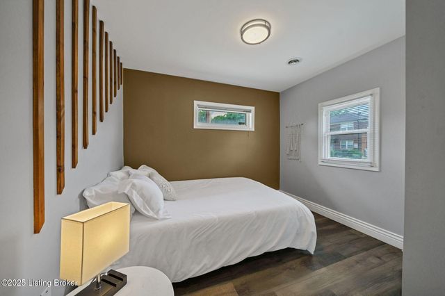 4739 S 3rd St, Louisville, KY 40214