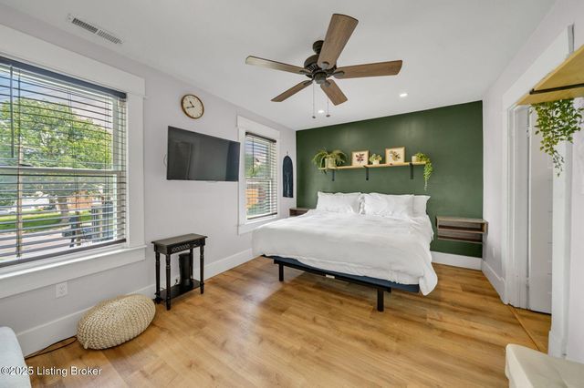 4739 S 3rd St, Louisville, KY 40214