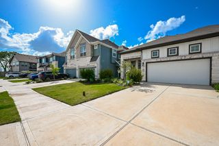 1535 Cathedral Bend Drive, Missouri City, TX 77459