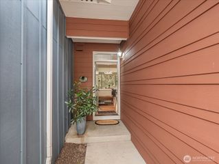 35227 SE Aspen Lane #1202, Snoqualmie, WA 98065
