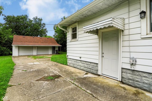1164 N Gladstone Avenue, Indianapolis, IN 46201