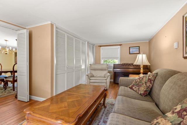 100 Pleasant Street, Raynham, MA 02767