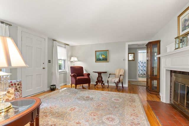 100 Pleasant Street, Raynham, MA 02767