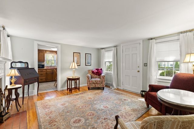 100 Pleasant Street, Raynham, MA 02767