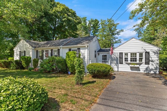 100 Pleasant Street, Raynham, MA 02767