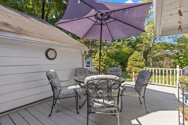100 Pleasant Street, Raynham, MA 02767