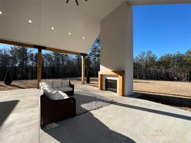 613 Bill Rutledge Road, Winder, GA 30680