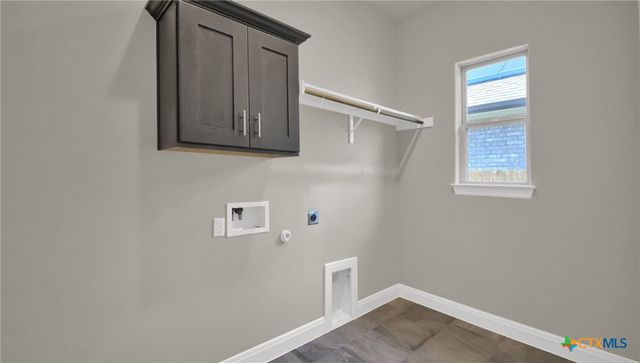 3901 Stanyan Drive, Round Rock, TX 78681