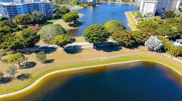2900 N Course Drive 804, Pompano Beach, FL 33069