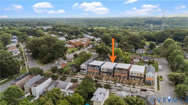 907 N 36th St, Richmond, VA 23223