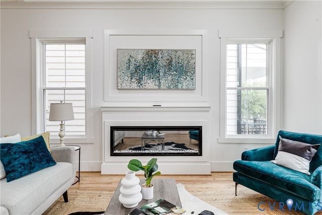 907 N 36th St, Richmond, VA 23223