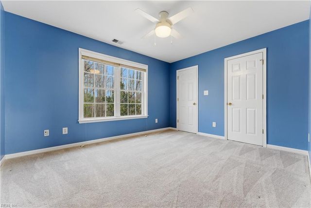 13177 Harbor DR, Carrollton, VA 23314