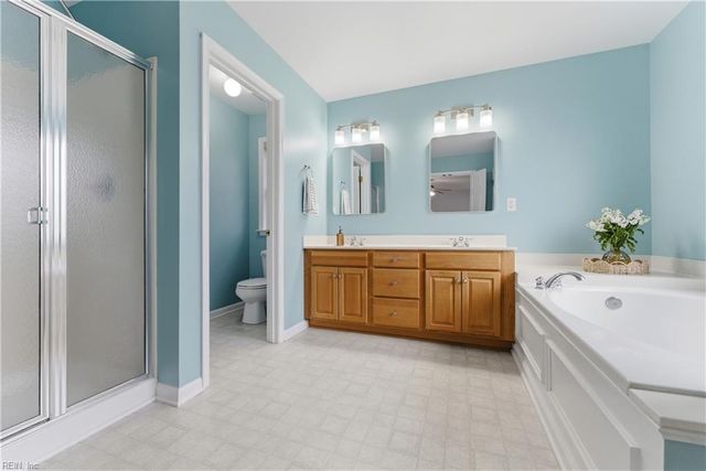 13177 Harbor DR, Carrollton, VA 23314