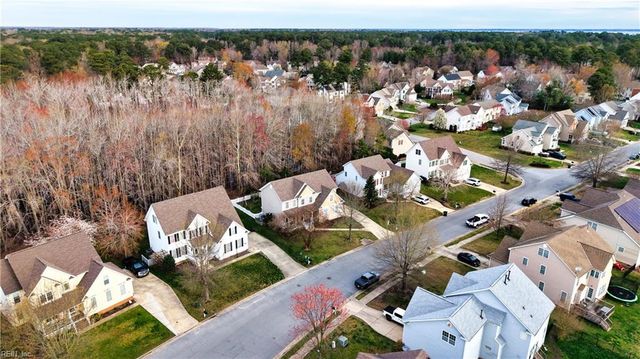 13177 Harbor DR, Carrollton, VA 23314