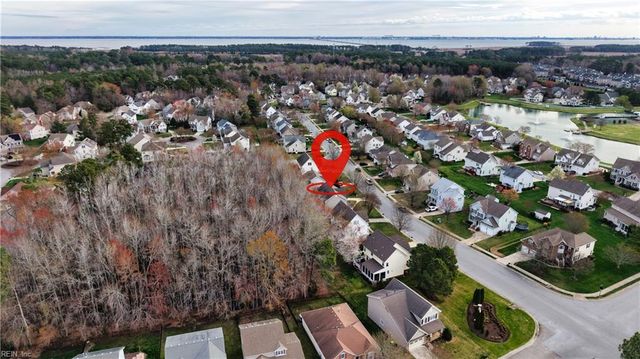 13177 Harbor DR, Carrollton, VA 23314