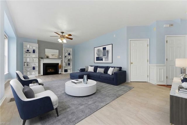 13177 Harbor DR, Carrollton, VA 23314