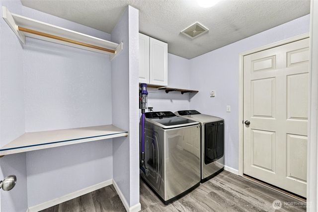 8628 Sebastian Drive NE, Olympia, WA 98516