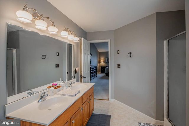 1117 SUN VALLEY, Royersford, PA 19468