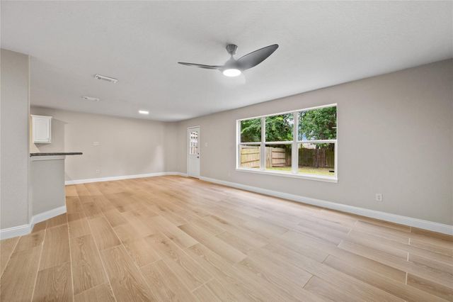 20506 Kenswick Drive, Humble, TX 77338