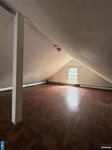 1515 Manhattan Avenue, Union City, NJ 07087