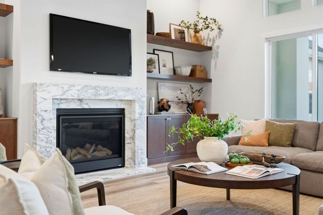 3602 W Oriole Avenue, Visalia, CA 93291