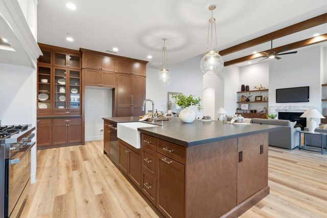 3602 W Oriole Avenue, Visalia, CA 93291