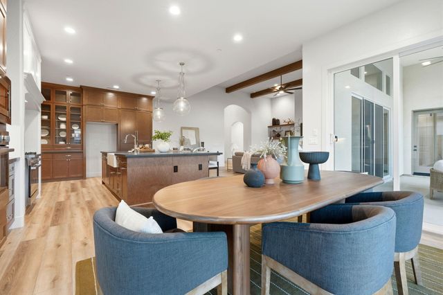 3602 W Oriole Avenue, Visalia, CA 93291