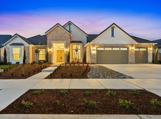 3602 W Oriole Avenue, Visalia, CA 93291