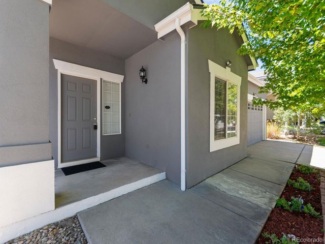 20290 E Red Fox Ln, Centennial, CO 80015