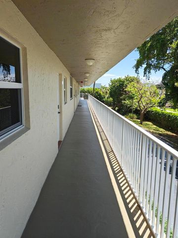 2929 S Ocean Boulevard 2110, Boca Raton, FL 33432