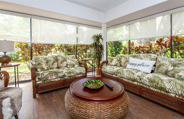 247 SOUTHAMPTON LANE 272, Venice, FL 34293