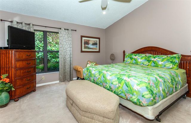 247 SOUTHAMPTON LANE 272, Venice, FL 34293