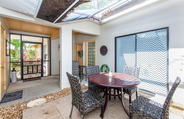 247 SOUTHAMPTON LANE 272, Venice, FL 34293