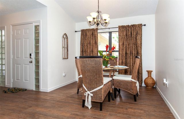 247 SOUTHAMPTON LANE 272, Venice, FL 34293