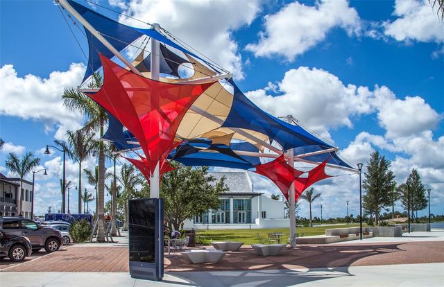 247 SOUTHAMPTON LANE 272, Venice, FL 34293