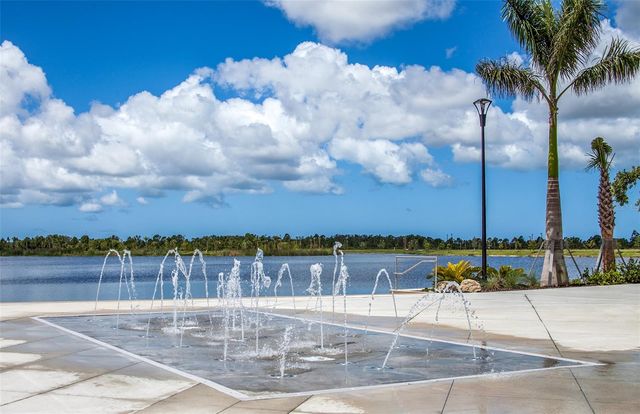 247 SOUTHAMPTON LANE 272, Venice, FL 34293