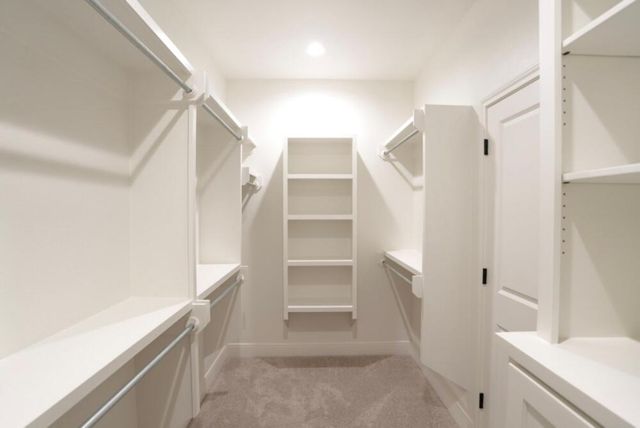 712 E 19th Street, Wolfforth, TX 79382