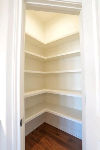 712 E 19th Street, Wolfforth, TX 79382