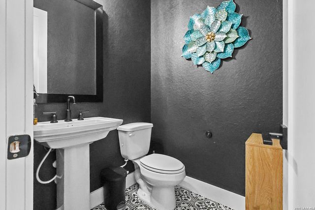 1433 Gifford Park, Bulverde, TX 78163