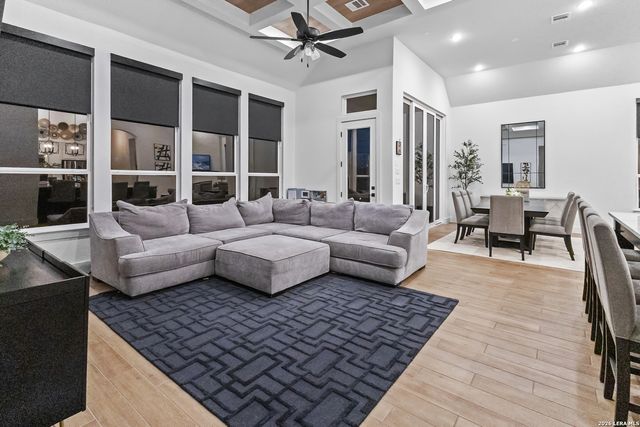 1433 Gifford Park, Bulverde, TX 78163