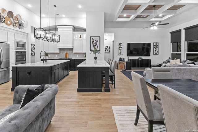 1433 Gifford Park, Bulverde, TX 78163