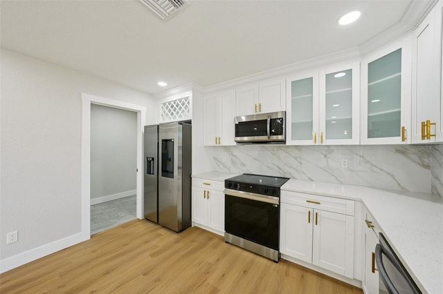 9061 SUNRISE DRIVE, Largo, FL 33773