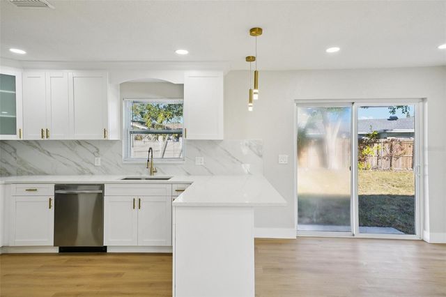 9061 SUNRISE DRIVE, Largo, FL 33773